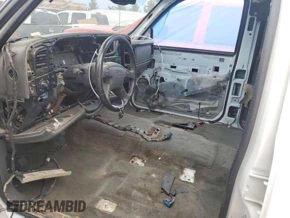 2006 GMC Sierra 1500 SLE1 с VIN 2GTEK13T061103203, выставлен на аукционе Copart как лот 69231735 с пробегом Не указан миль и Списание • Salvage title. История ставок и продаж доступна на DreamBid. Изображение 7.
