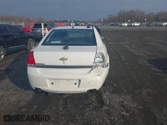 2014 Chevrolet Caprice Police Police с VIN 6G3NS5U37EL951564, выставлен на аукционе IAAI как лот 41389722 с пробегом 141 501 миль миль и . История ставок и продаж доступна на DreamBid. Изображение 16.