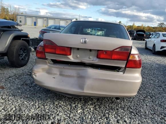1999 Honda Accord EX with VIN JHMCG6679XC007553, listed as a Copart auction lot 89635465 with 234,471 mi miles and Non repairable. Bid and sale history available at DreamBid. Image 6.