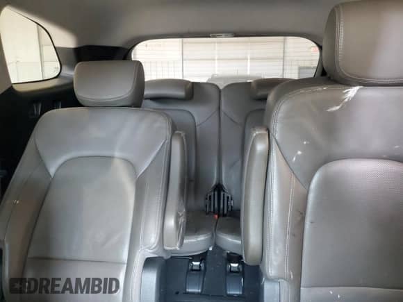 2015 Hyundai Santa Fe GLS z VIN KM8SNDHF9FU124243, wystawiony jako Copart lot #80573585 z przebiegiem 119 089 mil mil oraz Czysty tytuł • Clean title. Historia ofert i sprzedaży dostępna na DreamBid. Obrazek 10.