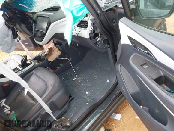 2020 Chevrolet Bolt EV Premier with VIN 1G1FZ6S08L4119923, listed as a IAAI auction lot 42016086 with Not provided miles and . Bid and sale history available at DreamBid. Image 5.