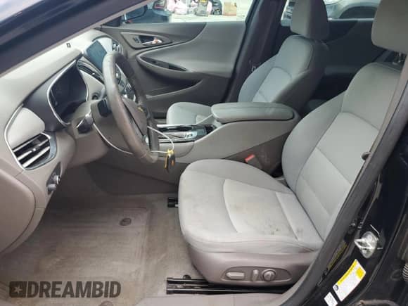 2018 Chevrolet Malibu Hybrid с VIN 1G1ZF5SU6JF160491, выставлен на аукционе Copart как лот 68905915 с пробегом 191 964 миль миль и Списание • Salvage title. История ставок и продаж доступна на DreamBid. Изображение 7.