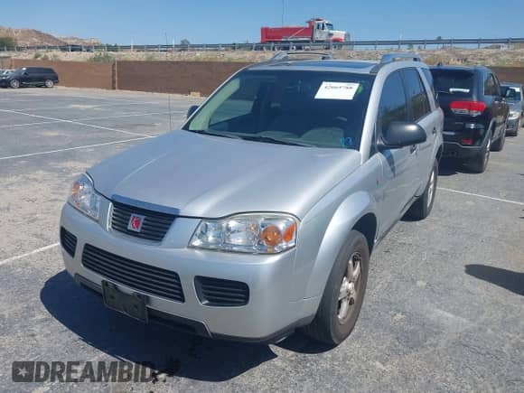 2006 Saturn VUE with VIN 5GZCZ33D46S865956, listed as a IAAI auction lot 42665788 with 167,260 mi miles and . Bid and sale history available at DreamBid. Image 2.