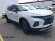 2022 Chevrolet Blazer LT с VIN 3GNKBHR42NS220397, выставлен на аукционе IAAI как лот 43274385 с пробегом 27 968 миль миль и . История ставок и продаж доступна на DreamBid. Изображение 1.