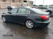 2013 Hyundai Genesis 3.8L z VIN KMHGC4DD6DU220845, wystawiony jako Copart lot #71962964 z przebiegiem 106 762 mil mil oraz Szkoda całkowita • Salvage title. Historia ofert i sprzedaży dostępna na DreamBid. Obrazek 2.