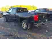 2015 Chevrolet Silverado 1500 LT z VIN 1GCVKREC1FZ434701, wystawiony jako IAAI lot #43467382 z przebiegiem 218 493 mil mil oraz . Historia ofert i sprzedaży dostępna na DreamBid. Obrazek 3.