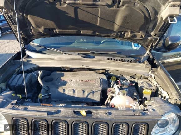 2017 Jeep Renegade Altitude с VIN ZACCJBBB3HPF58595, выставлен на аукционе IAAI как лот 41748079 с пробегом 65 112 миль миль и . История ставок и продаж доступна на DreamBid. Изображение 10.