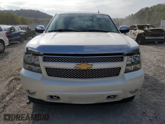 2008 Chevrolet Tahoe 1LT z VIN 1GNFK13078R178475, wystawiony jako Copart lot #81240715 z przebiegiem 216 561 mil mil oraz Szkoda całkowita • Salvage title. Historia ofert i sprzedaży dostępna na DreamBid. Obrazek 5.