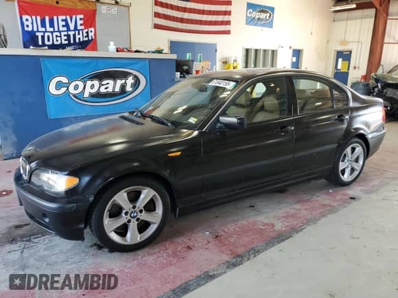 2005 BMW 3 Series 330xi с VIN WBAEW53445PN37613, выставлен на аукционе Copart как лот 61840155 с пробегом 130 484 миль миль и Списание • Salvage title. История ставок и продаж доступна на DreamBid. Изображение 1.