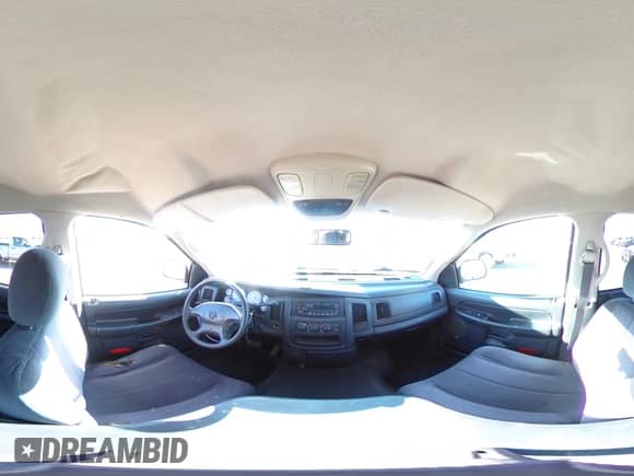 2003 Dodge 1500 ST z VIN 1D7HA18N03S167558, wystawiony jako Copart lot #81855995 z przebiegiem 209 707 mil mil oraz Szkoda całkowita • Salvage title. Historia ofert i sprzedaży dostępna na DreamBid. Obrazek 14.