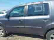 2014 Honda Pilot EX with VIN 5FNYF3H45EB015547, listed as a IAAI auction lot 42677333 with 202,302 mi miles and . Bid and sale history available at DreamBid. Image 14.