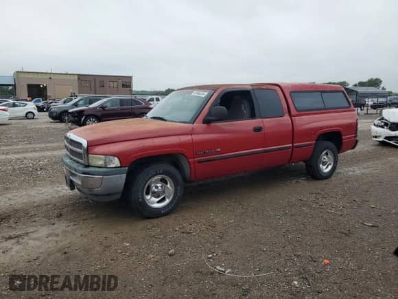 1998 Dodge 1500 с VIN 3B7HC12Y3WM286810, выставлен на аукционе Copart как лот 65866334 с пробегом Не указан миль и Списание • Salvage title. История ставок и продаж доступна на DreamBid. Изображение 1.