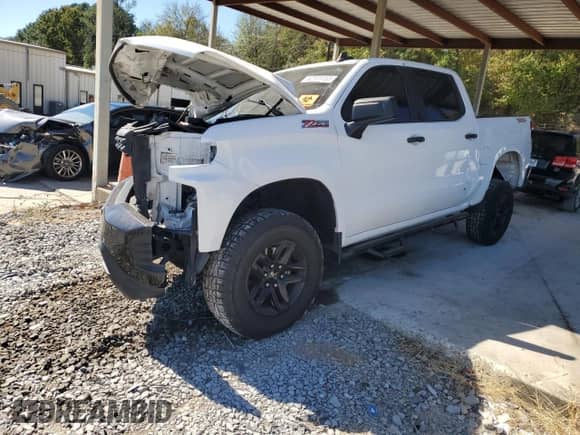 2021 Chevrolet Silverado 1500 Custom Trail Boss с VIN 1GCPYCEF5MZ372778, выставлен на аукционе Copart как лот 82515155 с пробегом Не указан миль и Списание • Salvage title. История ставок и продаж доступна на DreamBid. Изображение 1.