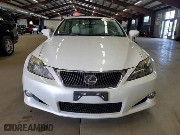 2010 Lexus IS 350 C с VIN JTHFE2C25A2502849, выставлен на аукционе Copart как лот 70441895 с пробегом 91 462 миль миль и Списание • Salvage title. История ставок и продаж доступна на DreamBid. Изображение 5.