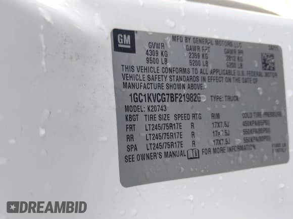 2011 Chevrolet Silverado 2500HD Work Truck with VIN 1GC1KVCG7BF219820, listed as a IAAI auction lot 43418838 with 203,013 mi miles and . Bid and sale history available at DreamBid. Image 9.