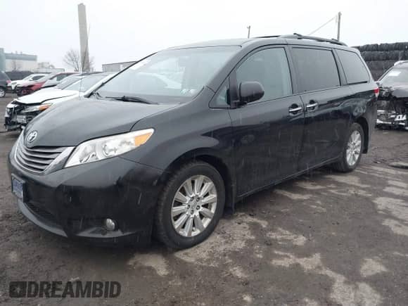 2014 Toyota Sienna Limited с VIN 5TDDK3DCXES076542, выставлен на аукционе IAAI как лот 41559021 с пробегом Не указан миль и . История ставок и продаж доступна на DreamBid. Изображение 16.