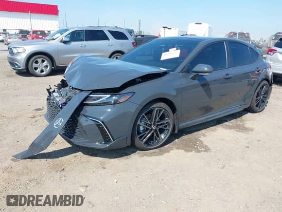 2025 Toyota Camry LE with VIN 4T1DAACK5SU182349, listed as a IAAI auction lot 43236533 with 3,159 mi miles and . Bid and sale history available at DreamBid. Image 2.