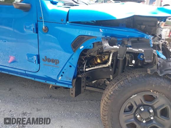 2022 Jeep Wrangler Sport S z VIN 1C4GJXAG5NW201364, wystawiony jako IAAI lot #42099426 z przebiegiem 28 985 mil mil oraz . Historia ofert i sprzedaży dostępna na DreamBid. Obrazek 13.