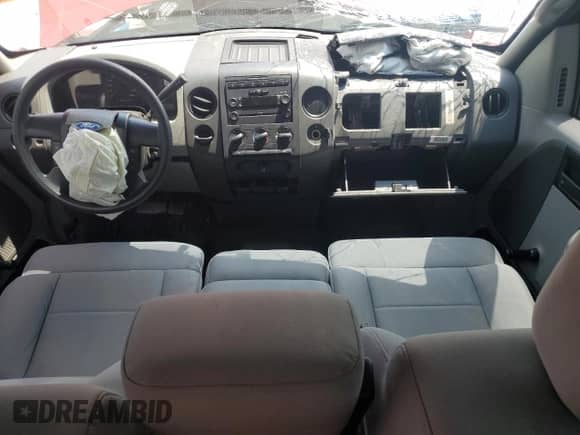 2007 Ford F-150 STX with VIN 1FTRX12W27FA64493, listed as a Copart auction lot 68034855 with 726,855 mi miles and Non repairable. Bid and sale history available at DreamBid. Image 8.