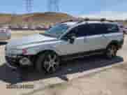 2015 Volvo XC70 T6 Platinum z VIN YV4902NM5F1223844, wystawiony jako Copart lot #52796285 z przebiegiem 139 454 mil mil oraz Szkoda całkowita • Salvage title. Historia ofert i sprzedaży dostępna na DreamBid. Obrazek 1.