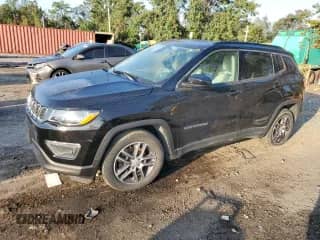 2019 Jeep Compass Latitude z VIN 3C4NJCBB3KT649249, wystawiony jako Copart lot #80352935 z przebiegiem 80 462 mil mil oraz Szkoda całkowita • Salvage title. Historia ofert i sprzedaży dostępna na DreamBid. Obrazek 1.
