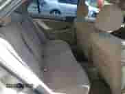 2004 Honda Accord LX z VIN JHMCM56404C036931, wystawiony jako IAAI lot #42292512 z przebiegiem 102 796 mil mil oraz . Historia ofert i sprzedaży dostępna na DreamBid. Obrazek 8.