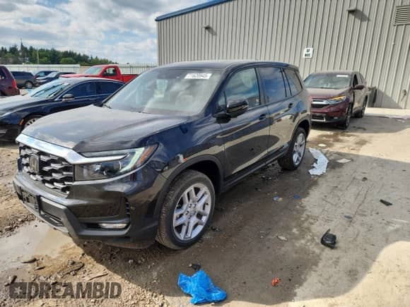 2024 Honda Passport EX-L with VIN 5FNYF8H51RB014388, listed as a Copart auction lot 71620945 with 12,742 mi miles and Salvage title. Bid and sale history available at DreamBid. Image 1.