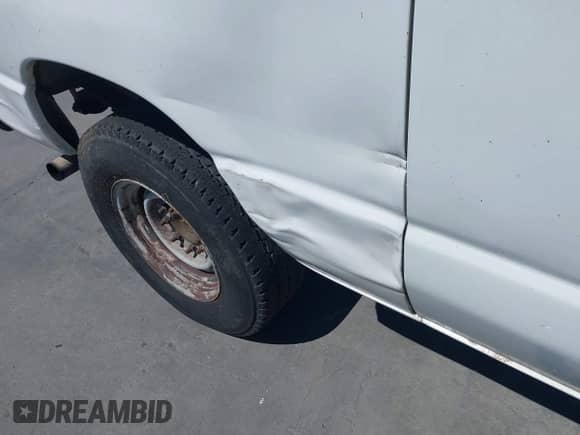 2007 Ford Econoline Cargo Commercial with VIN 1FTNE24L47DB09202, listed as a IAAI auction lot 42667157 with 172,842 mi miles and . Bid and sale history available at DreamBid. Image 13.