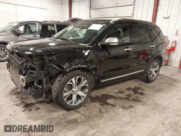 2019 Ford Explorer Platinum with VIN 1FM5K8HTXKGA65747, listed as a IAAI auction lot 43315428 with 169,556 mi miles and . Bid and sale history available at DreamBid. Image 2.