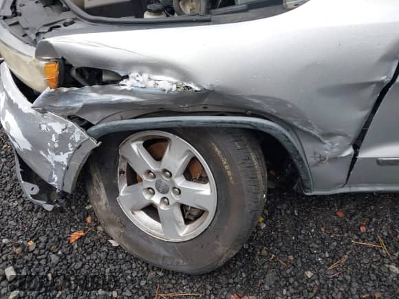 2011 Jeep Grand Cherokee Laredo с VIN 1J4RR4GG4BC561885, выставлен на аукционе IAAI как лот 43443936 с пробегом 143 575 миль миль и . История ставок и продаж доступна на DreamBid. Изображение 6.