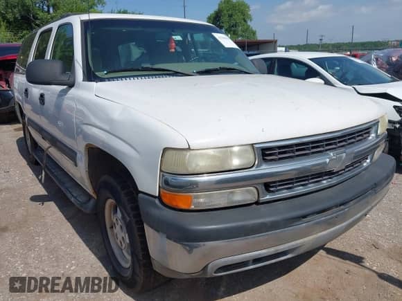 2002 Chevrolet Suburban LT with VIN 3GNEC16Z42G198791, listed as a IAAI auction lot 42500187 with 223,036 mi miles and . Bid and sale history available at DreamBid. Image 1.