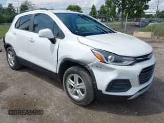 2022 Chevrolet Trax LT с VIN KL7CJPSMXNB533632, выставлен на аукционе IAAI как лот 42976616 с пробегом 58 869 миль миль и . История ставок и продаж доступна на DreamBid. Изображение 1.