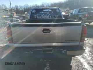 2000 Chevrolet Silverado 2500 LS с VIN 1GCFC29U4YZ101133, выставлен на аукционе Copart как лот 84821694 с пробегом 149 142 миль миль и Списание • Salvage title. История ставок и продаж доступна на DreamBid. Изображение 6.