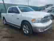 2017 Ram 1500 Big Horn z VIN 1C6RR7LG9HS546785, wystawiony jako IAAI lot #42745929 z przebiegiem 124 865 mil mil oraz . Historia ofert i sprzedaży dostępna na DreamBid. Obrazek 1.