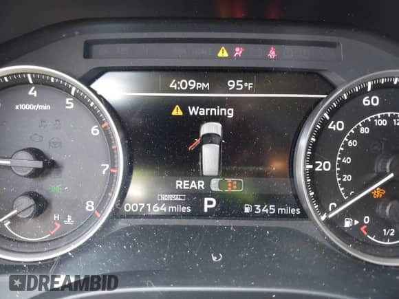2024 Mitsubishi Outlander ES with VIN JA4J3UA8XRZ060622, listed as a IAAI auction lot 42236110 with 7,164 mi miles and . Bid and sale history available at DreamBid. Image 7.