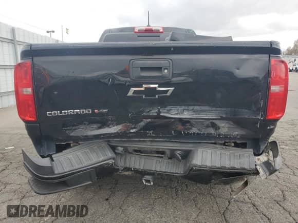 2018 Chevrolet Colorado 4WD Z71 с VIN 1GCGTDEN5J1103007, выставлен на аукционе Copart как лот 82380045 с пробегом 164 596 миль миль и Списание • Salvage title. История ставок и продаж доступна на DreamBid. Изображение 6.