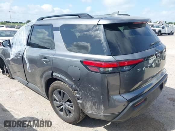 2025 Nissan Pathfinder SV с VIN 5N1DR3BA4SC211228, выставлен на аукционе IAAI как лот 42543362 с пробегом 14 880 миль миль и . История ставок и продаж доступна на DreamBid. Изображение 3.