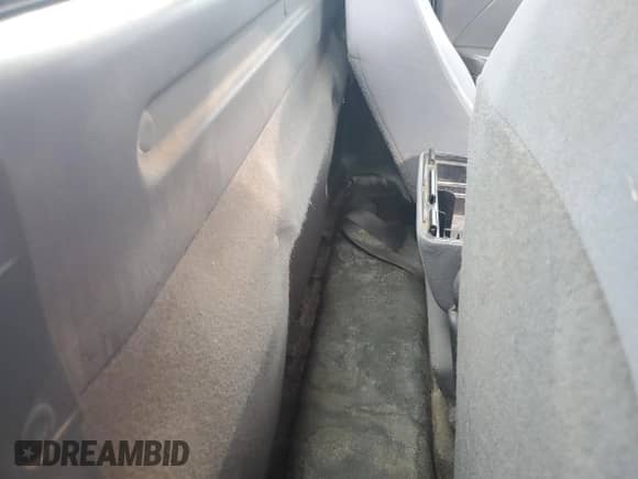 2003 Ford F-150 XL с VIN 1FTRF17W03NA77433, выставлен на аукционе Copart как лот 66132055 с пробегом 353 736 миль миль и Чистый • Clean title. История ставок и продаж доступна на DreamBid. Изображение 10.