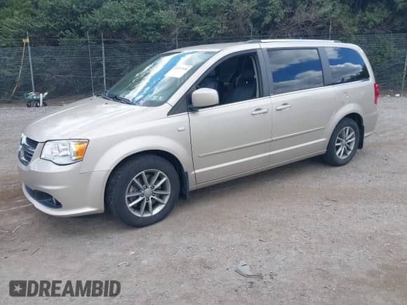 2014 Dodge Grand Caravan SXT с VIN 2C4RDGCG3ER308418, выставлен на аукционе IAAI как лот 43137146 с пробегом 91 571 миль миль и . История ставок и продаж доступна на DreamBid. Изображение 2.