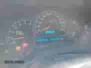 2005 Chevrolet Silverado 1500HD LT z VIN 1GCGK13U75F824529, wystawiony jako IAAI lot #40688365 z przebiegiem 264 669 mil mil oraz . Historia ofert i sprzedaży dostępna na DreamBid. Obrazek 15.