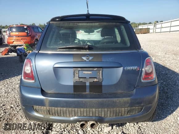2010 MINI Hardtop S с VIN WMWMF7C52ATX41957, выставлен на аукционе Copart как лот 84436445 с пробегом 131 486 миль миль и Чистый • Clean title. История ставок и продаж доступна на DreamBid. Изображение 6.