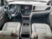 2015 Toyota Sienna XLE с VIN 5TDYK3DC4FS550567, выставлен на аукционе Copart как лот 84580525 с пробегом 226 294 миль миль и Списание • Salvage title. История ставок и продаж доступна на DreamBid. Изображение 8.