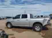 2016 Ram 1500 Tradesman z VIN 1C6RR7KM2GS121544, wystawiony jako IAAI lot #43322819 z przebiegiem 172 458 mil mil oraz . Historia ofert i sprzedaży dostępna na DreamBid. Obrazek 14.