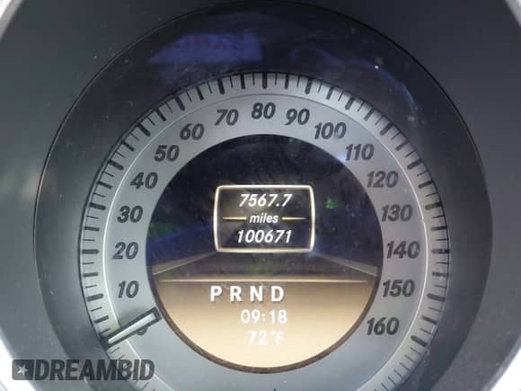 2012 Mercedes-Benz C 300 Sport с VIN WDDGF8BB0CA732420, выставлен на аукционе IAAI как лот 43321963 с пробегом 100 671 миль миль и . История ставок и продаж доступна на DreamBid. Изображение 14.