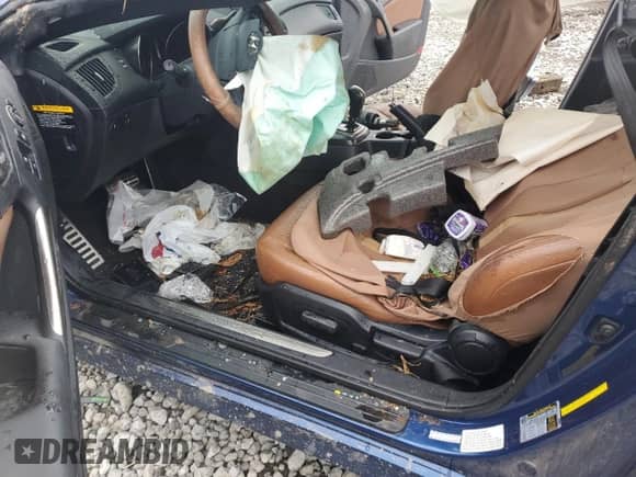 2016 Hyundai Genesis Coupe Ultimate с VIN KMHHU6KJ3GU134743, выставлен на аукционе Copart как лот 88139835 с пробегом Не указан миль и Списание • Salvage title. История ставок и продаж доступна на DreamBid. Изображение 7.