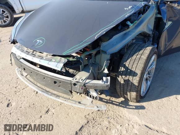2023 Tesla Model Y Long Range с VIN 7SAYGAEE9PF969545, выставлен на аукционе IAAI как лот 43410429 с пробегом 15 885 миль миль и . История ставок и продаж доступна на DreamBid. Изображение 6.