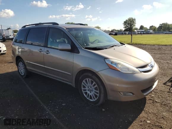 2010 Toyota Sienna XLE с VIN 5TDDK4CC0AS032776, выставлен на аукционе Copart как лот 70566325 с пробегом 174 831 миль миль и Чистый • Clean title. История ставок и продаж доступна на DreamBid. Изображение 4.