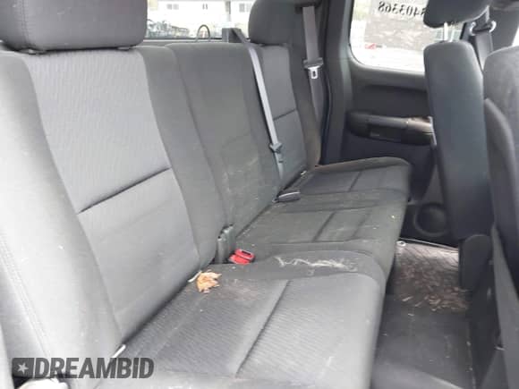 2010 Chevrolet Silverado 2500HD LT с VIN 1GC5KXBG3AZ217686, выставлен на аукционе IAAI как лот 43403368 с пробегом 151 368 миль миль и . История ставок и продаж доступна на DreamBid. Изображение 8.