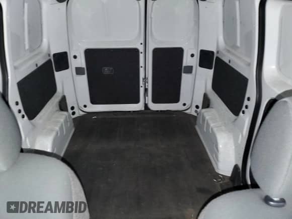2015 Chevrolet City Express Cargo LS с VIN 3N63M0YN0FK721709, выставлен на аукционе Copart как лот 84950335 с пробегом 163 043 миль миль и Чистый • Clean title. История ставок и продаж доступна на DreamBid. Изображение 10.