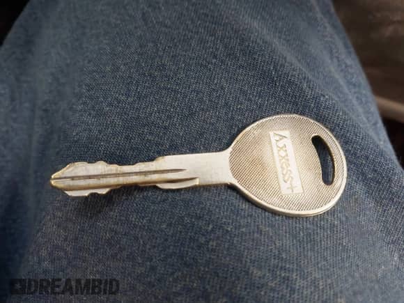 2001 Jeep Wrangler SE with VIN 1J4FA29P01P372136, listed as a IAAI auction lot 42013962 with 163,732 mi miles and . Bid and sale history available at DreamBid. Image 11.